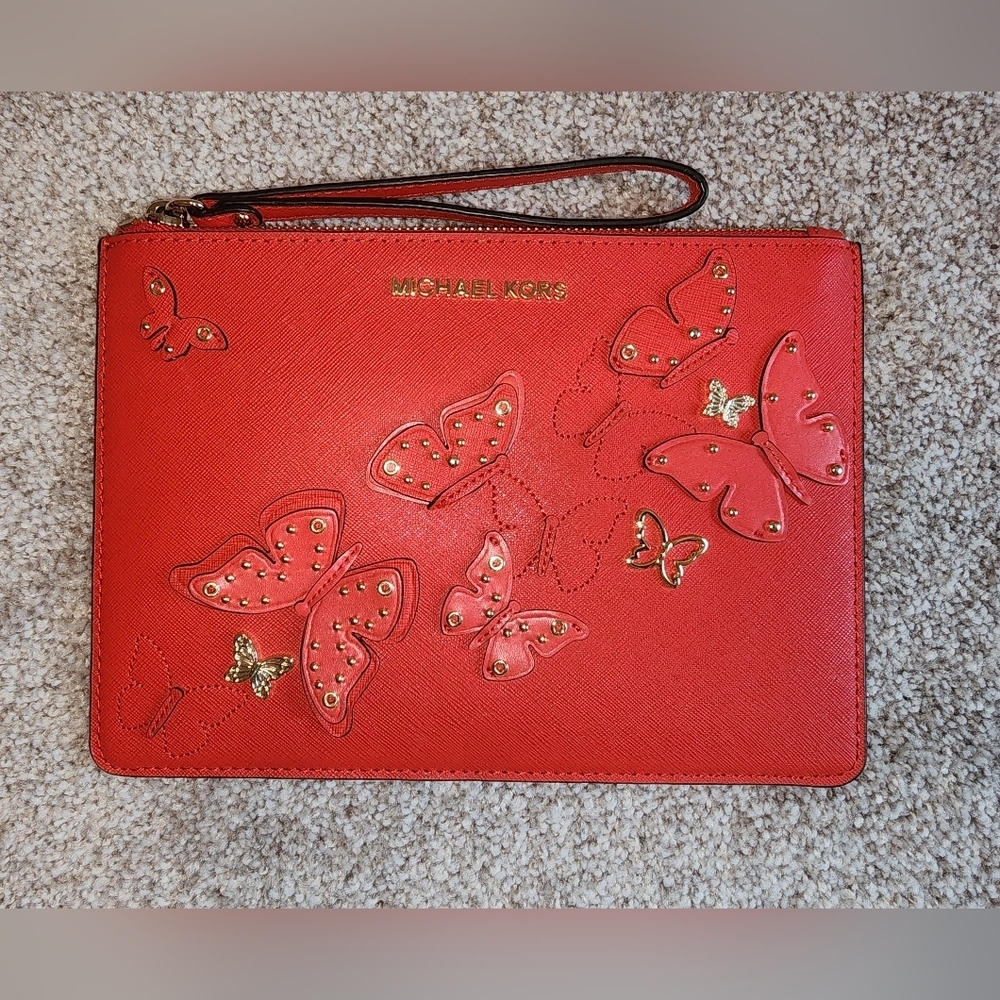 Michael KORS Jet Set Red Travel Wristlet‎